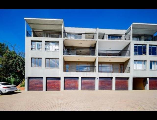 2 BEDROOM APARTMENT FOR SALE IN NORTHCLIFF